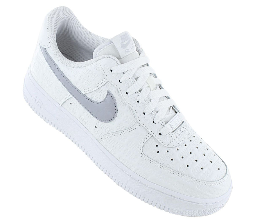 Nike W Air Force 1 07 Low - Depuis 1982 - Chaussures de sport pour femmes Blanc FJ4823-100