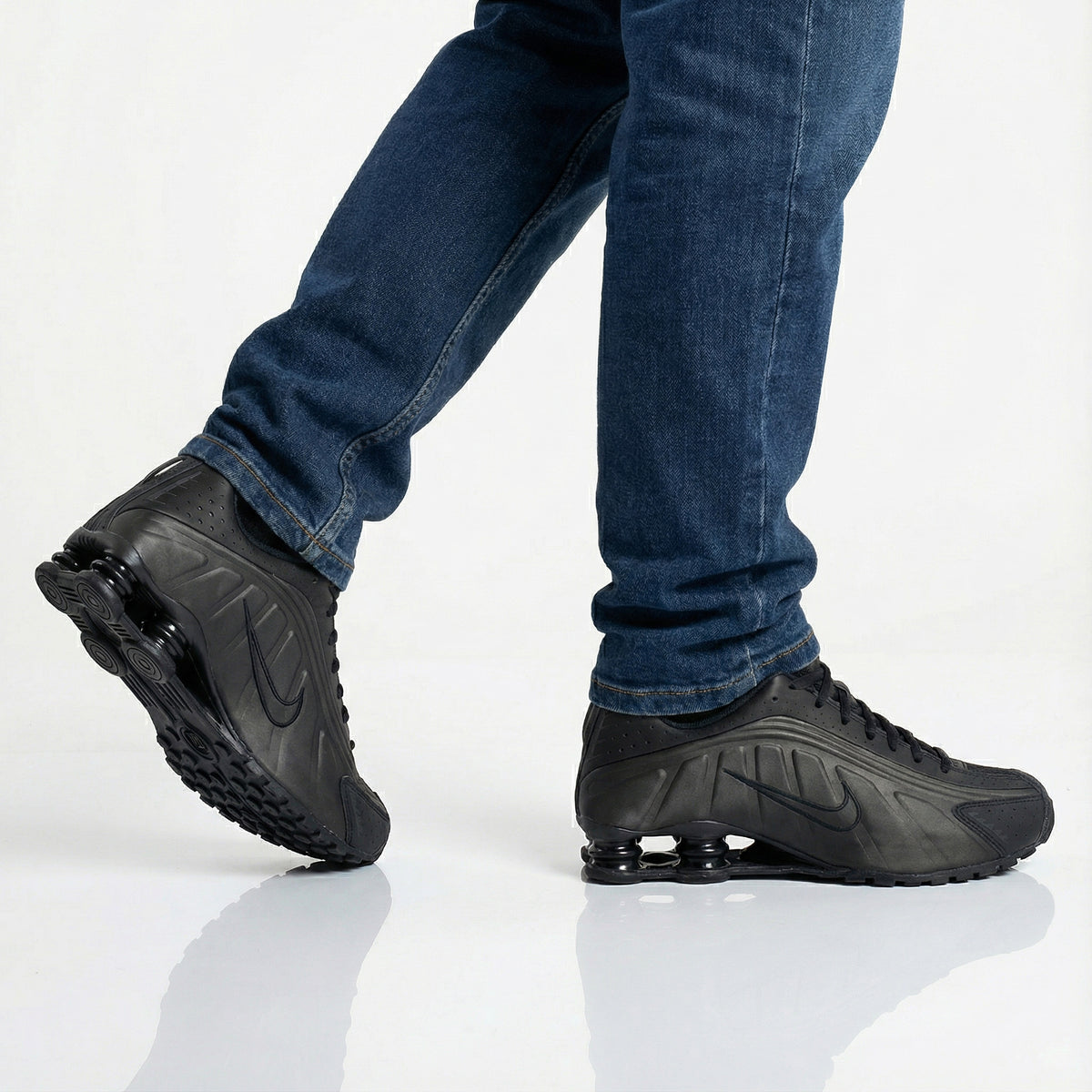 Nike Shox R4 - Men
