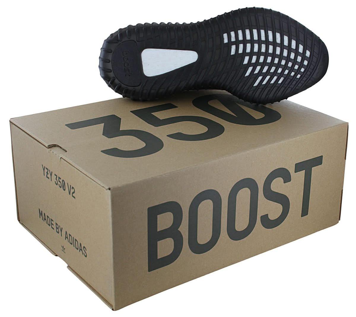 Label Yeezy Boost Beluga YEEZY Boost 350 V2 Beluga On Box