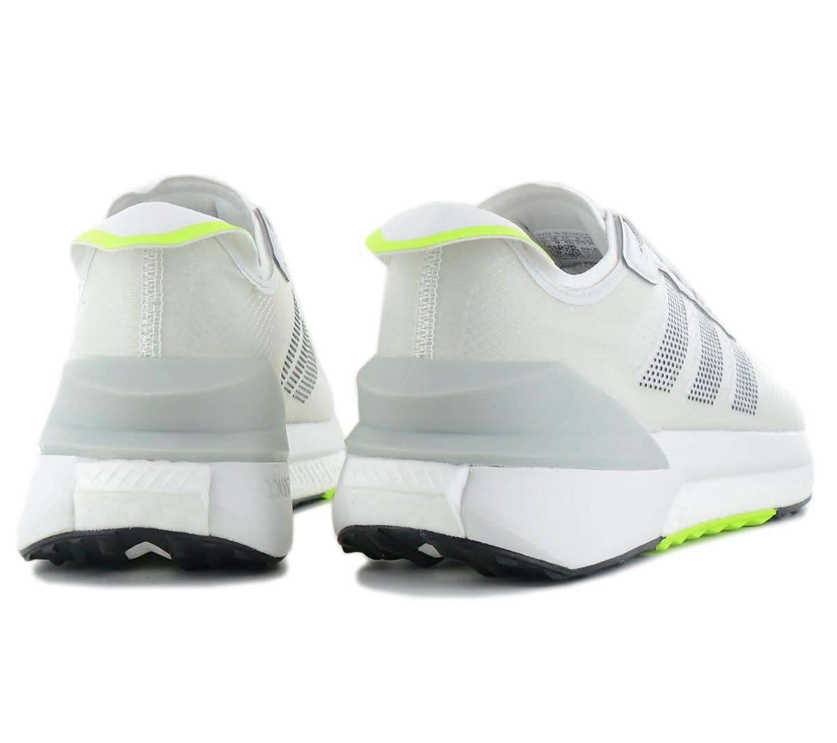adidas Avryn Boost