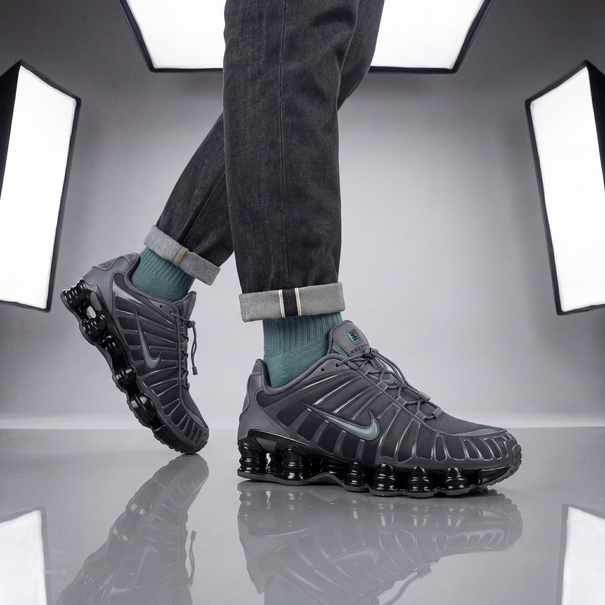 Nike Shox TL - Men's Sneakers Shoes Gray IM5998-068
